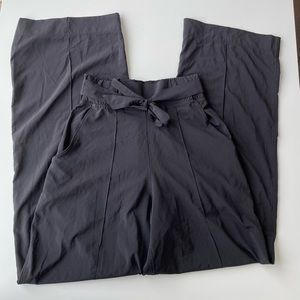 Lululemon Noir Tie Dress Pants 4